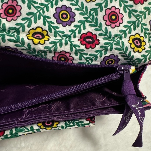 Vera Bradley Mod Flowers Quilted Accordion Wallet Colorful Large Pretty Floral - Picture 7 of 12